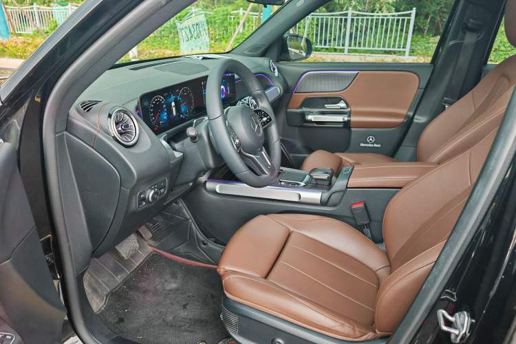 Used Mercedes-Benz GLB 2022 Refresh GLB 200 Dynamic Edition Interior 1