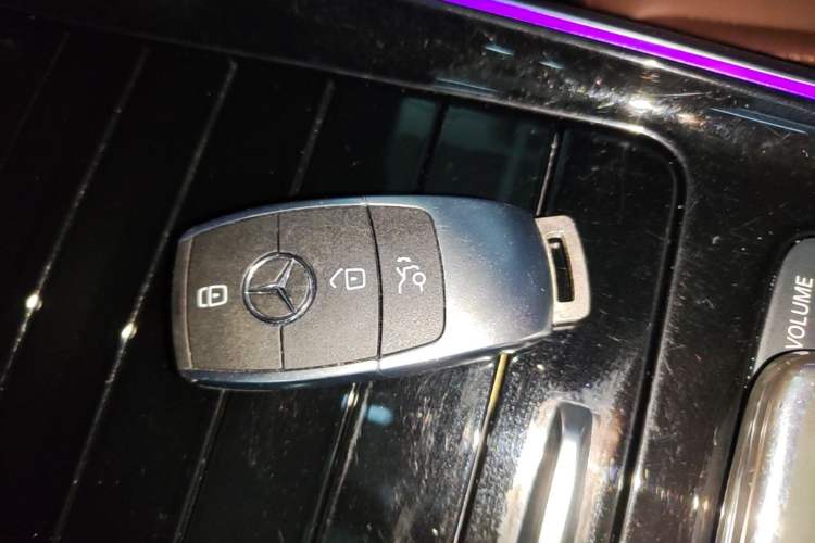 Used Mercedes-Benz GLB 2022 GLB 220 Fashion Model Interior 1