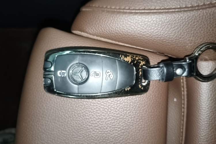 Used Mercedes-Benz GLB 2022 Updated GLB 200 Fashion Edition Interior 1