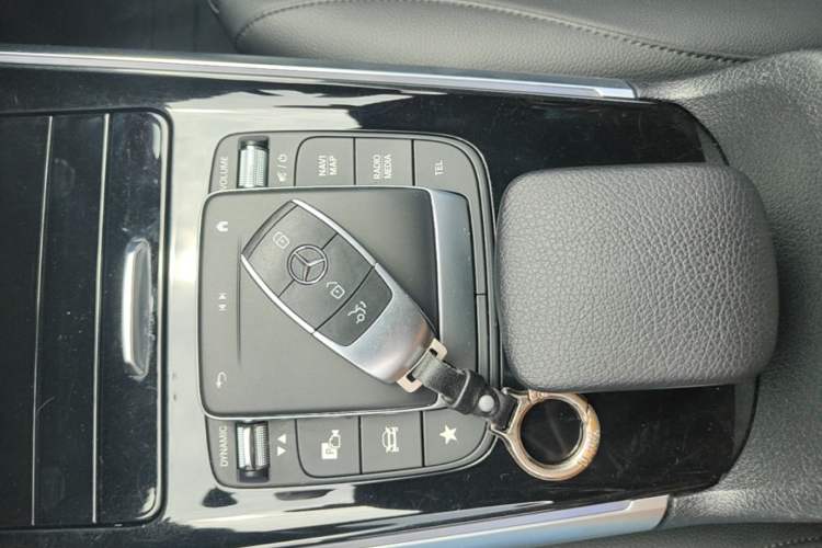 Used Mercedes-Benz GLB 2022 GLB 220 Dynamic Edition Interior 1
