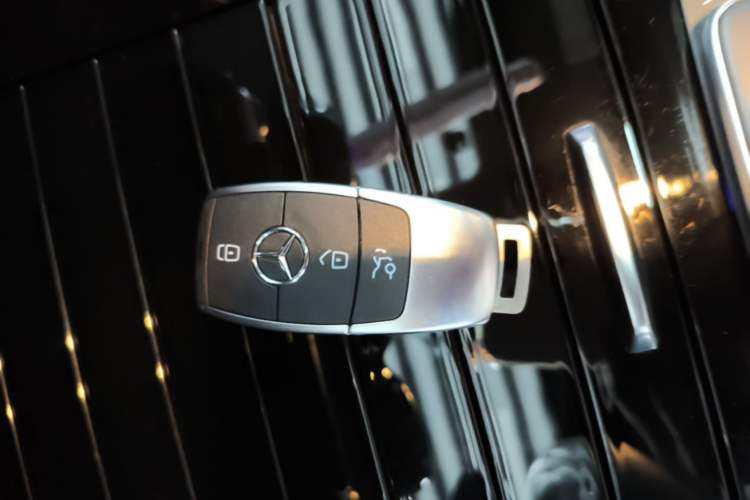 Used Mercedes-Benz GLB 2022 Refreshed GLB 200 4MATIC Interior 1