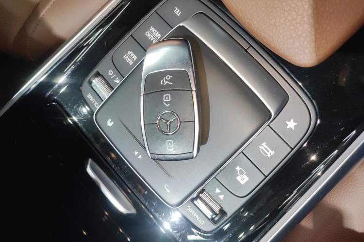 Used Mercedes-Benz GLB 2022 GLB 220 4MATIC Interior 1