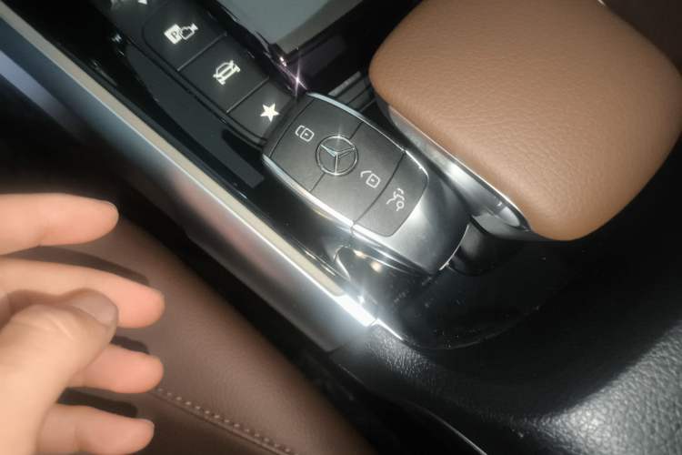 Used Mercedes-Benz GLB 2022 GLB 220 Dynamic Edition Interior 1