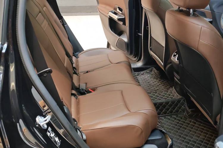 Used Mercedes-Benz GLB 2022 Second Facelift GLB 200 Dynamic Edition Interior 2
