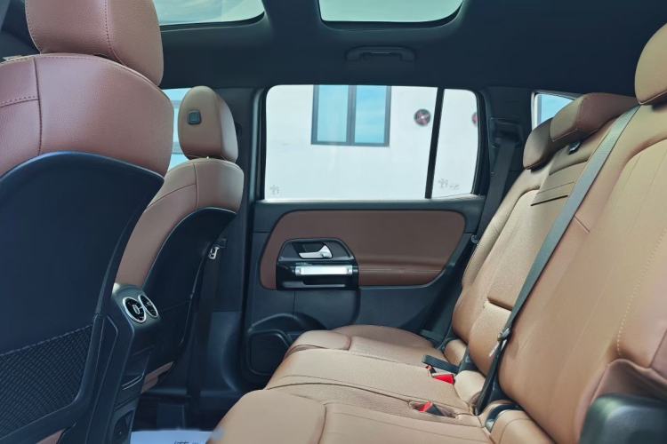 Used Mercedes-Benz GLB 2022 GLB 220 Fashion Model Interior 2
