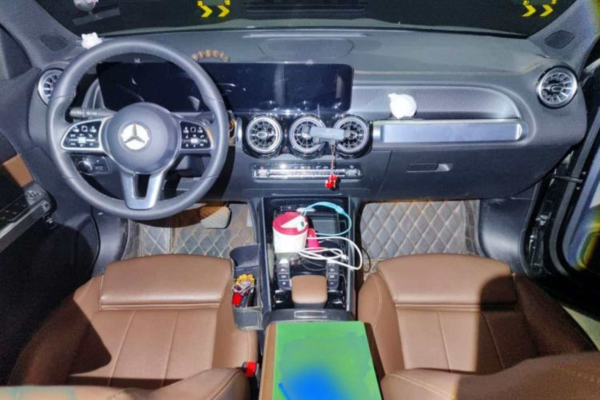Used Mercedes-Benz GLB 2022 GLB 200 Dynamic Edition Interior 2