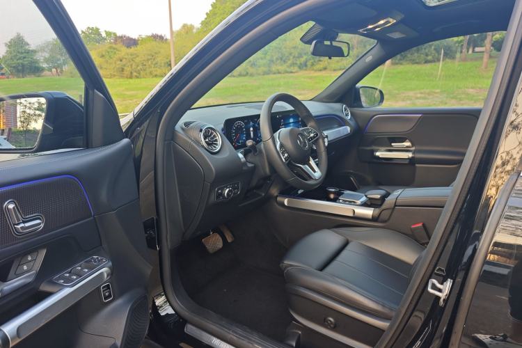 Used Mercedes-Benz GLB 2022 GLB 200 Dynamic Edition Interior 4