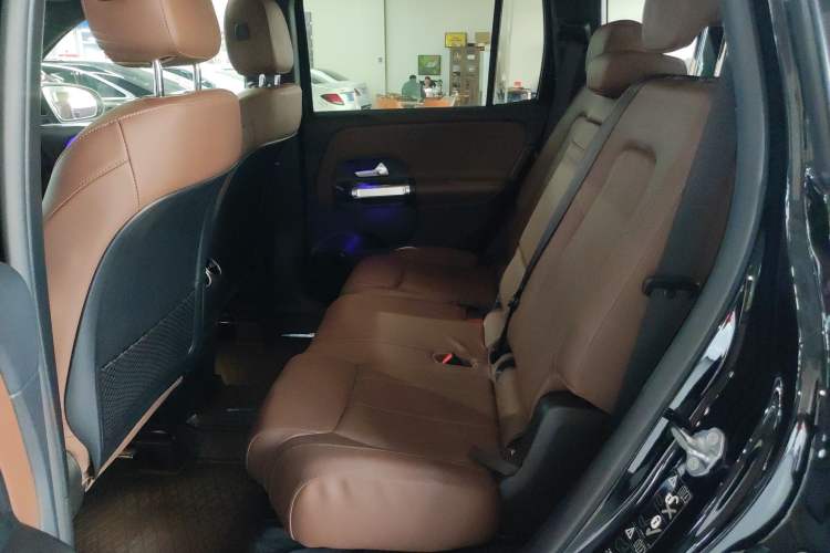 Used Mercedes-Benz GLB 2022 GLB 220 4MATIC Interior 4