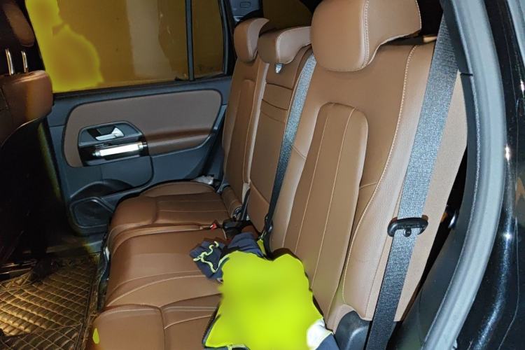 Used Mercedes-Benz GLB 2022 Updated GLB 200 Fashion Edition Interior 4