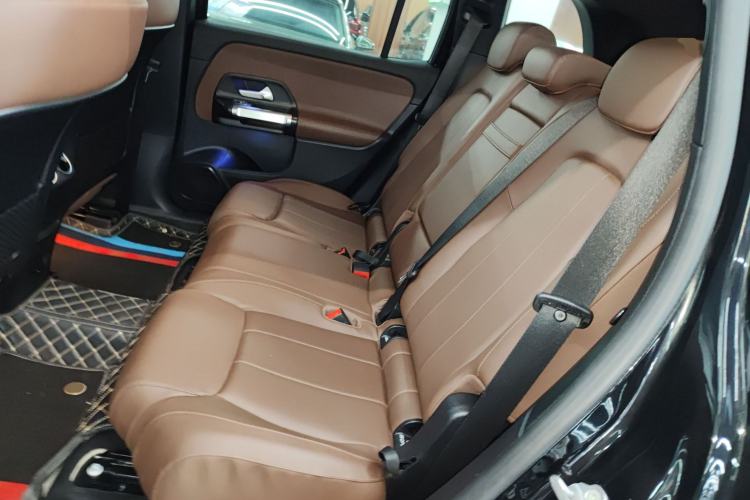 Used Mercedes-Benz GLB 2022 GLB 220 4MATIC Interior 4