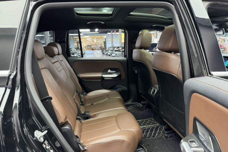 Used Mercedes-Benz GLB 2022 Updated GLB 200 Fashion Edition Interior 7