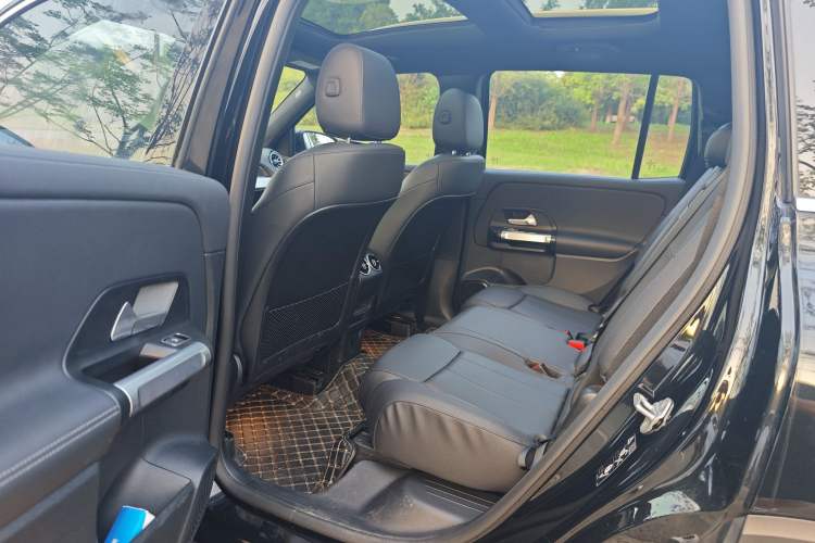 Used Mercedes-Benz GLB 2022 GLB 200 Dynamic Edition Interior 7