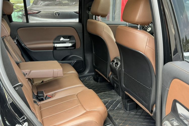 Used Mercedes-Benz GLB 2022 GLB 200 Dynamic Edition Interior 8
