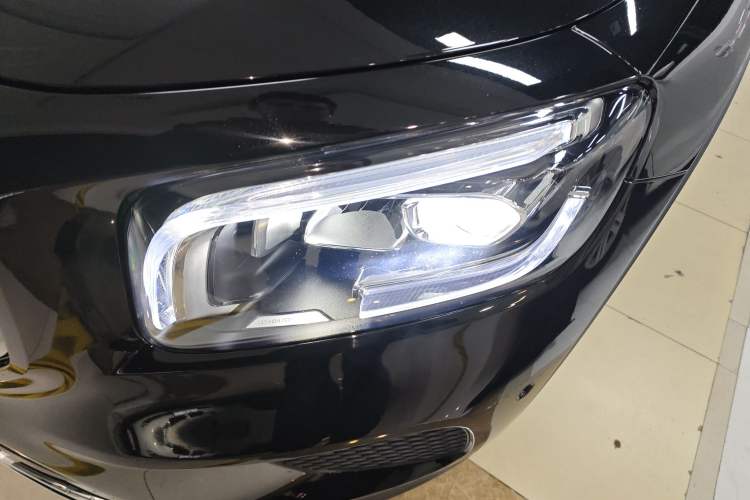 Used Mercedes-Benz GLB 2022 GLB 220 Fashion Model Left Front Headlight