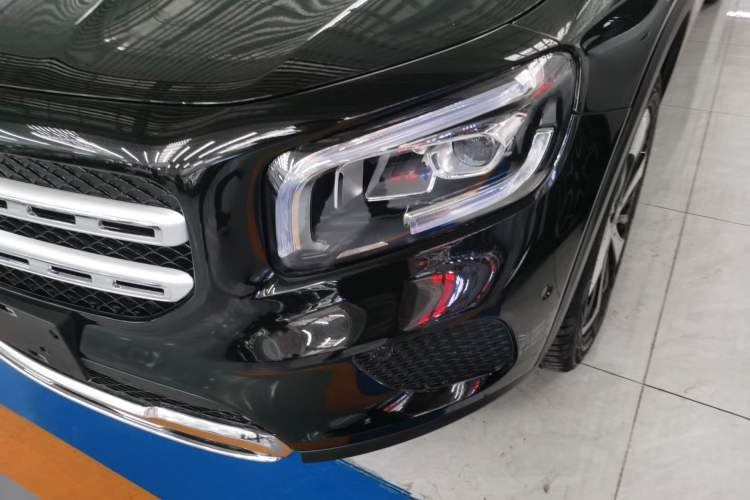 Used Mercedes-Benz GLB 2022 Updated GLB 200 Fashion Edition Left Front Headlight