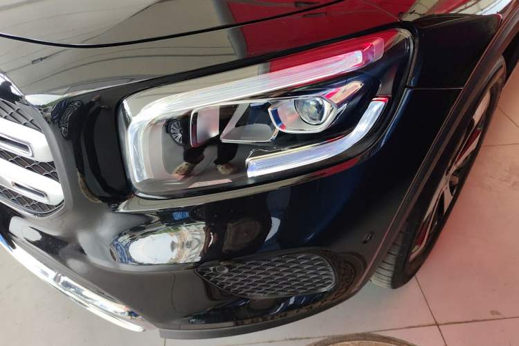 Used Mercedes-Benz GLB 2022 Updated GLB 200 Fashion Edition Left Front Headlight