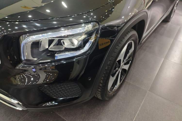 Used Mercedes-Benz GLB 2022 Updated GLB 200 Fashion Edition Left Front Headlight