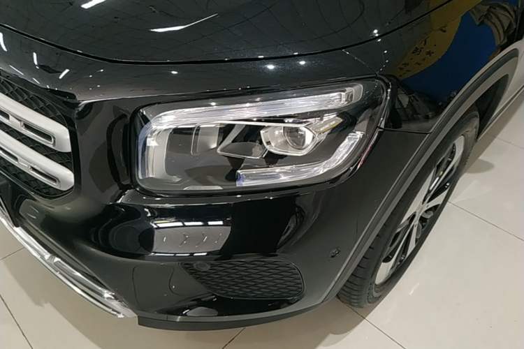Used Mercedes-Benz GLB 2022 GLB 220 Fashion Model Left Front Headlight