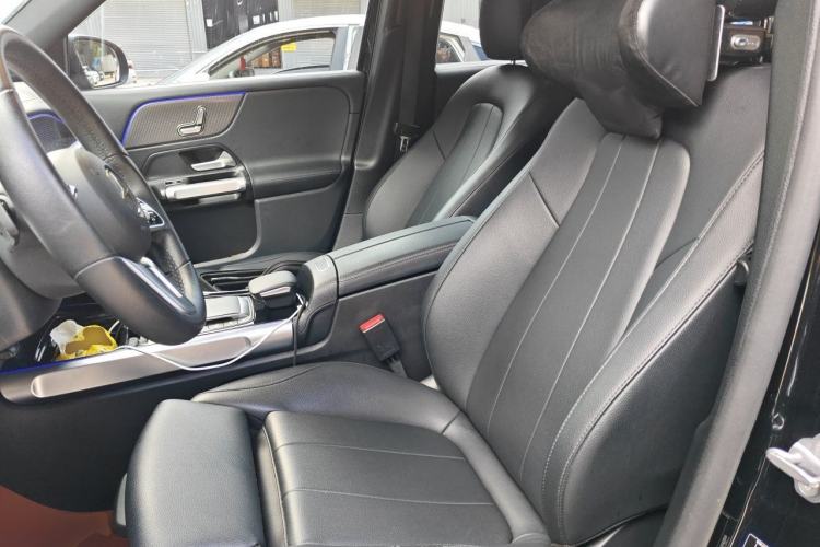 Used Mercedes-Benz GLB 2022 Refresh GLB 200 Dynamic Edition Left Front Seat