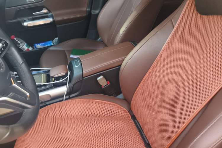 Used Mercedes-Benz GLB 2022 GLB 220 Fashion Model Left Front Seat