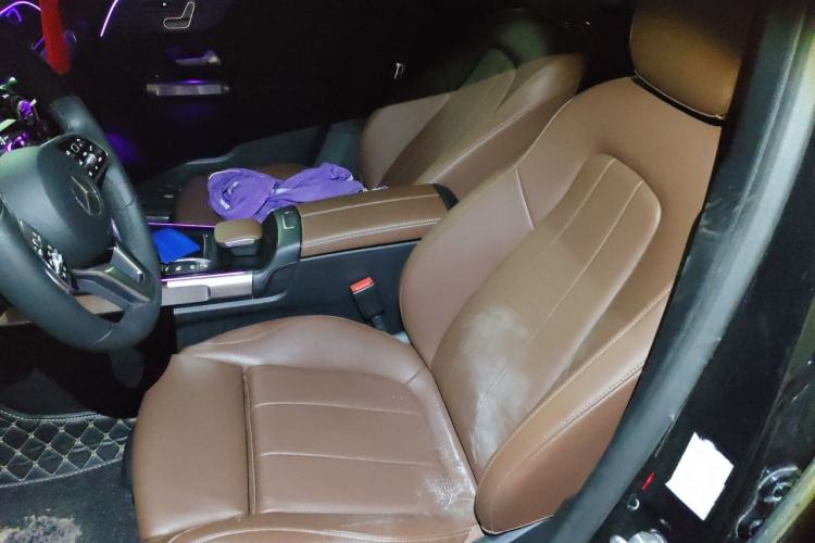 Used Mercedes-Benz GLB 2022 GLB 220 Fashion Model Left Front Seat