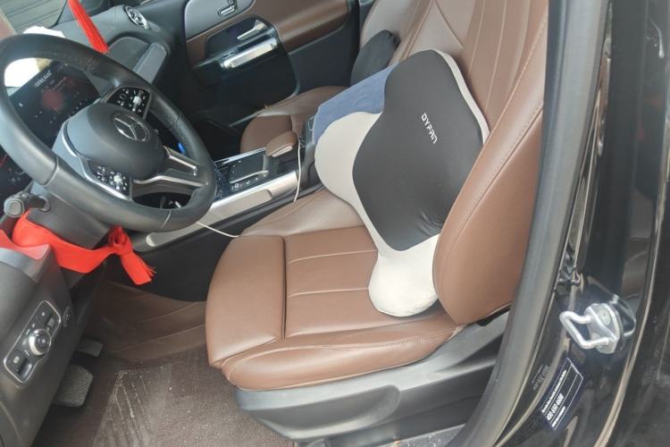 Used Mercedes-Benz GLB 2022 Second Facelift GLB 200 Fashion Edition Left Front Seat