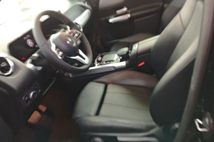 Used Mercedes-Benz GLB 2022 Second Facelift GLB 200 Fashion Edition Left Front Seat