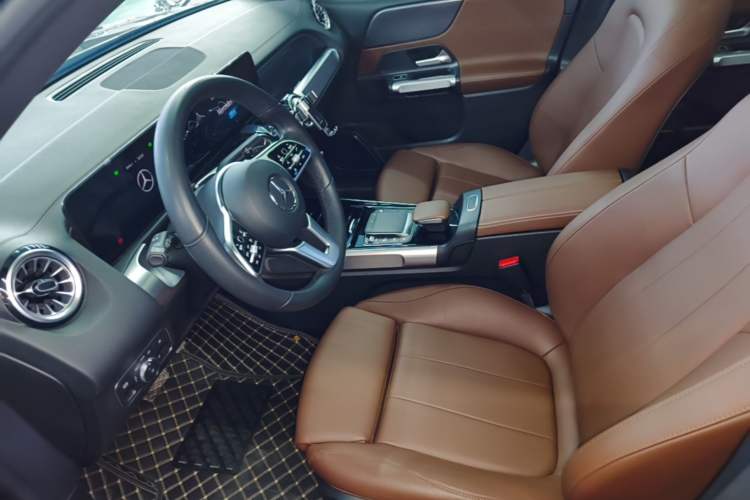 Used Mercedes-Benz GLB 2022 Refresh GLB 200 Dynamic Edition Left Front Seat