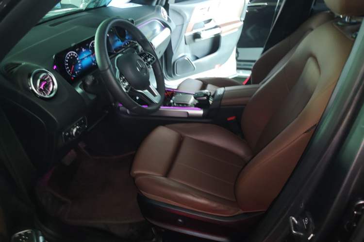 Used Mercedes-Benz GLB 2022 GLB 200 Stylish Edition Left Front Seat