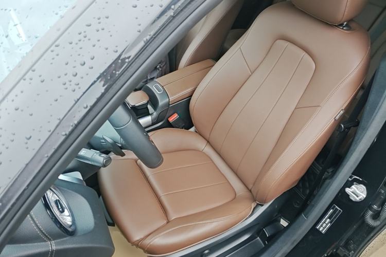 Used Mercedes-Benz GLB 2022 Updated GLB 200 Fashion Edition Left Front Seat