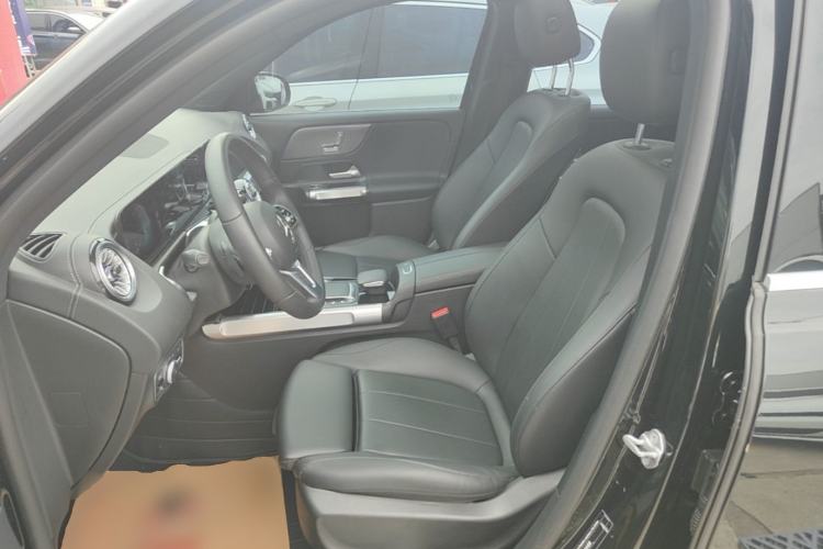 Used Mercedes-Benz GLB 2022 GLB 220 Dynamic Edition Left Front Seat