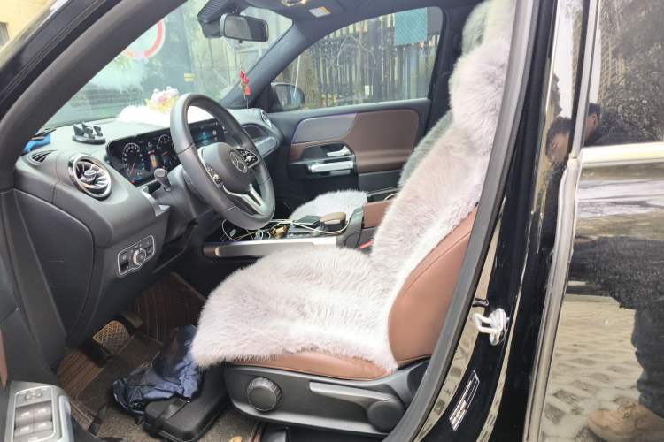 Used Mercedes-Benz GLB 2022 GLB 220 Dynamic Edition Left Front Seat