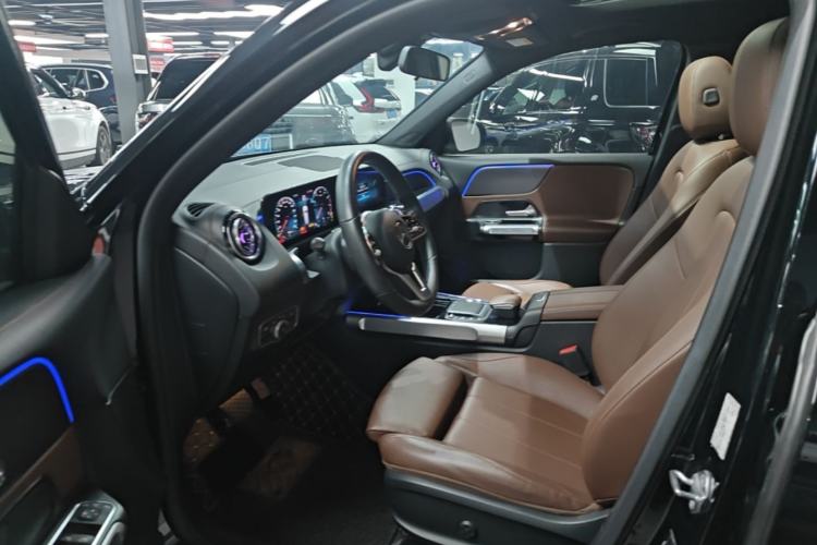 Used Mercedes-Benz GLB 2022 Updated GLB 200 Fashion Edition Left Front Seat