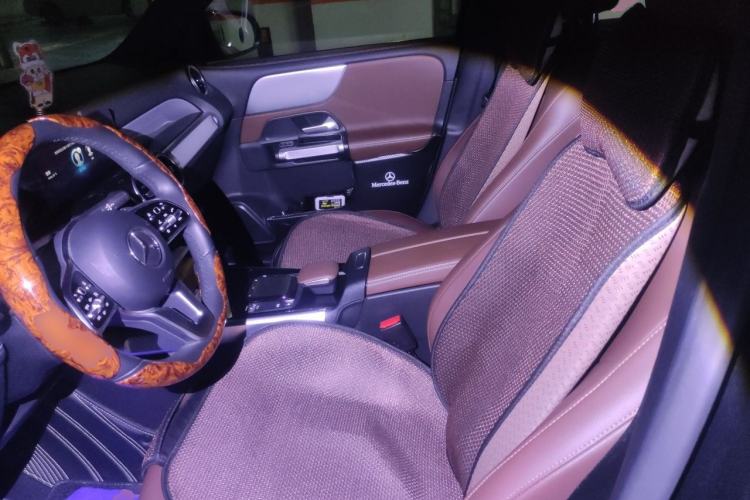 Used Mercedes-Benz GLB 2022 Second Facelift GLB 200 Dynamic Edition Left Front Seat
