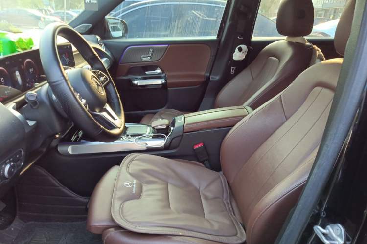 Used Mercedes-Benz GLB 2022 GLB 200 Dynamic Edition Left Front Seat