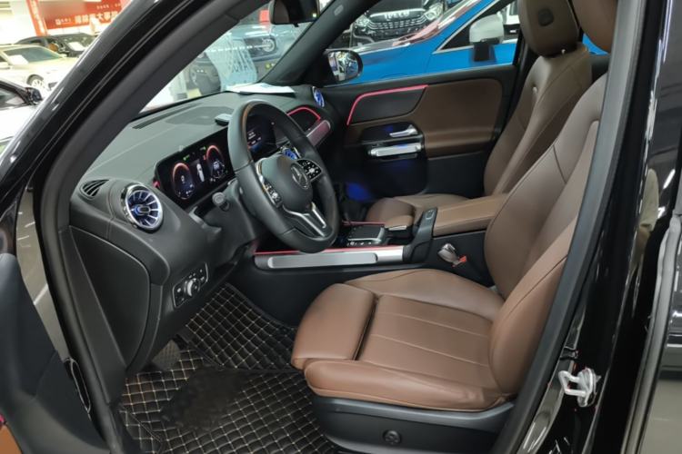 Used Mercedes-Benz GLB 2022 Refresh GLB 200 Dynamic Edition Left Front Seat