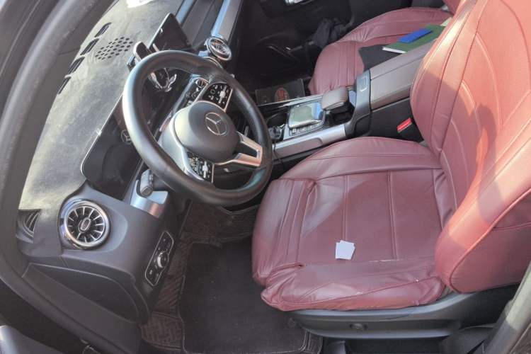 Used Mercedes-Benz GLB 2022 GLB 200 Dynamic Edition Left Front Seat