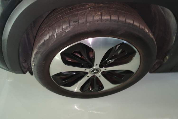 Used Mercedes-Benz GLB 2022 GLB 200 Stylish Edition Left Front Wheel Hub