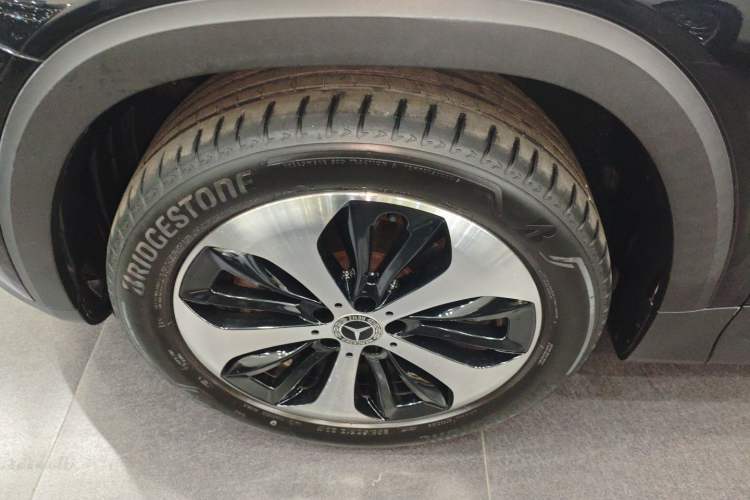Used Mercedes-Benz GLB 2022 Updated GLB 200 Fashion Edition Left Front Wheel Hub