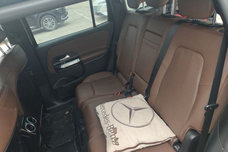 Used Mercedes-Benz GLB 2022 GLB 220 Fashion Model Left Rear Seat