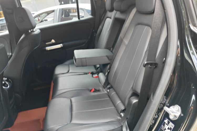Used Mercedes-Benz GLB 2022 Refresh GLB 200 Dynamic Edition Left Rear Seat