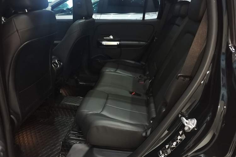 Used Mercedes-Benz GLB 2022 GLB 200 Stylish Edition Left Rear Seat