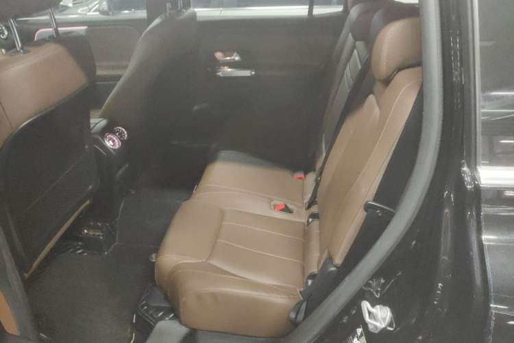 Used Mercedes-Benz GLB 2022 Second Facelift GLB 200 Dynamic Edition Left Rear Seat