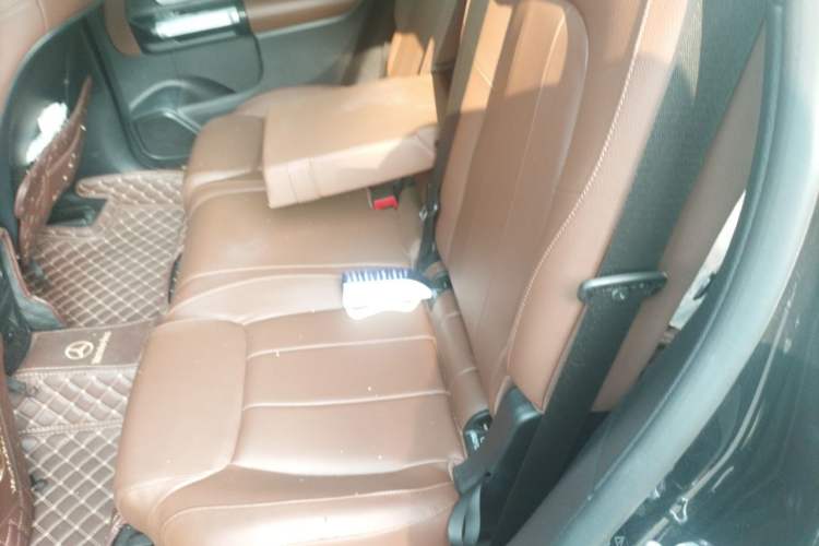 Used Mercedes-Benz GLB 2022 Second Facelift GLB 200 Fashion Edition Left Rear Seat