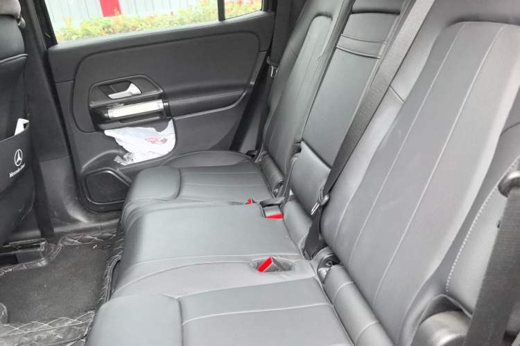 Used Mercedes-Benz GLB 2022 GLB 200 Dynamic Edition Left Rear Seat