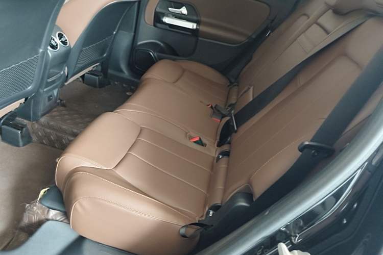Used Mercedes-Benz GLB 2022 Second Facelift GLB 200 Dynamic Edition Left Rear Seat