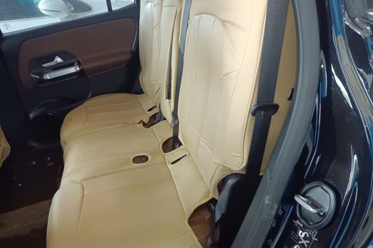Used Mercedes-Benz GLB 2022 Second Facelift GLB 200 Fashion Edition Left Rear Seat