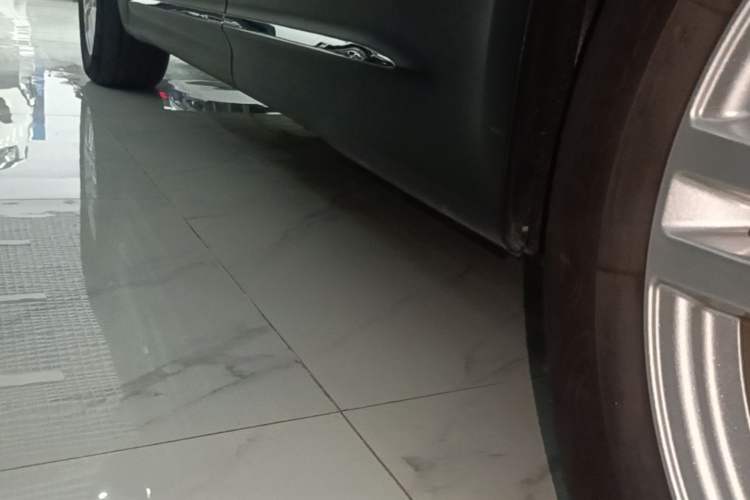 Used Mercedes-Benz GLB 2022 Refresh GLB 200 Dynamic Edition Left Side Sill