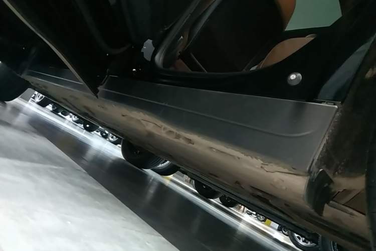 Used Mercedes-Benz GLB 2022 GLB 220 Fashion Model Left Side Sill