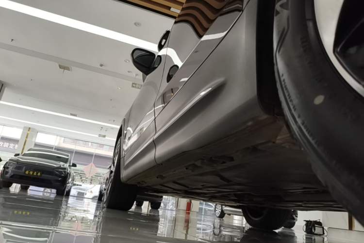 Used Mercedes-Benz GLB 2022 Updated GLB 200 Fashion Edition Left Side Sill